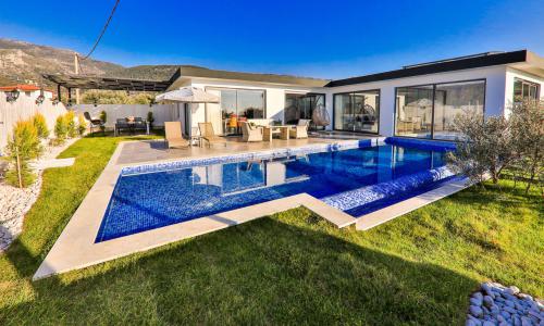 Villa Mehcan — 1