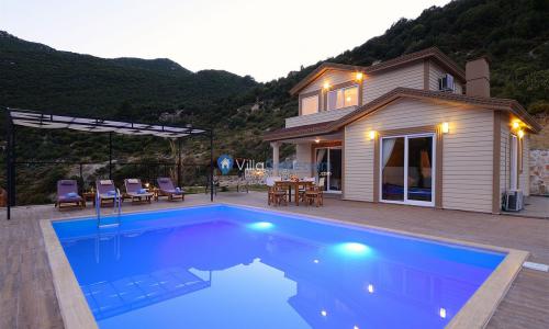 Villa Medis 1 — 4