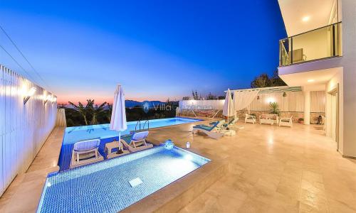 Villa Özge Üzümlü — 4