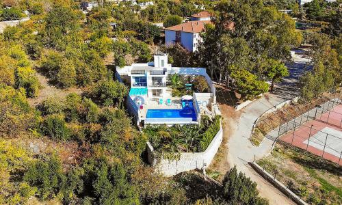 Villa Özge Üzümlü — 49