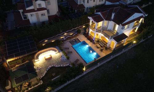 Villa Nazende — 8