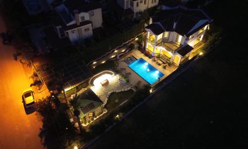 Villa Nazende — 10