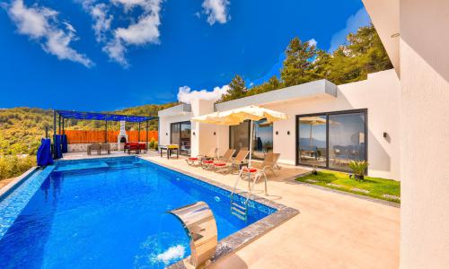 Villa Karnaval — 1