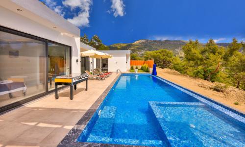 Villa Karnaval — 27
