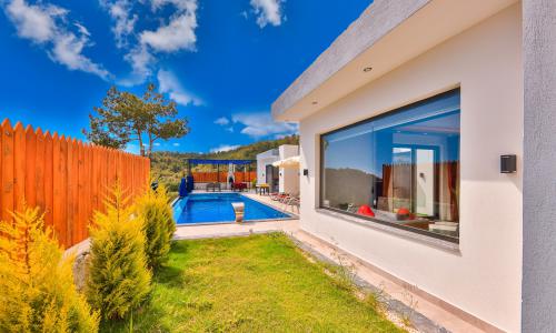 Villa Karnaval — 9