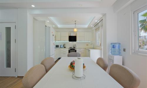 Villa Polo Two — 65