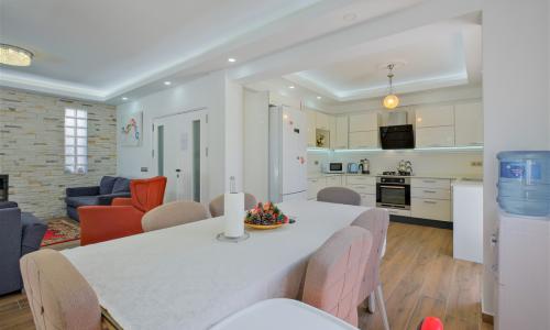 Villa Polo Two — 42