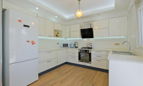 Villa Polo Two — 38