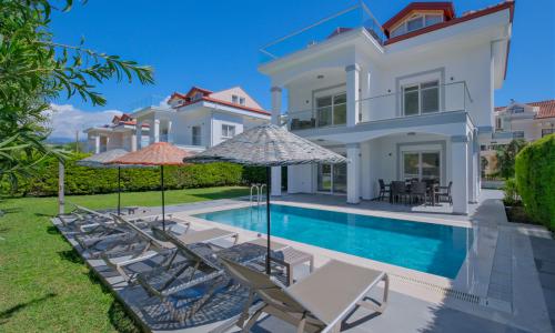 Villa Polo Two — 13