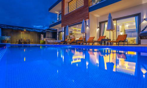Villa Royal — 3