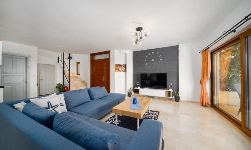 Villa Seas The Day — 25