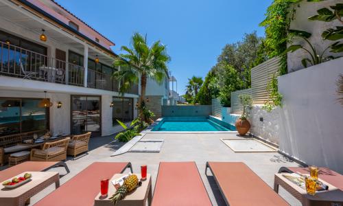 Villa Orange — 2