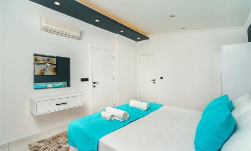 Suit Emir Akbel — 23