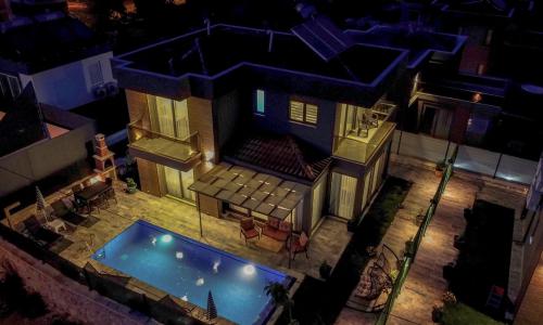 Villa Taliam — 7
