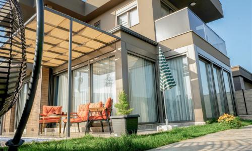 Villa Taliam — 13