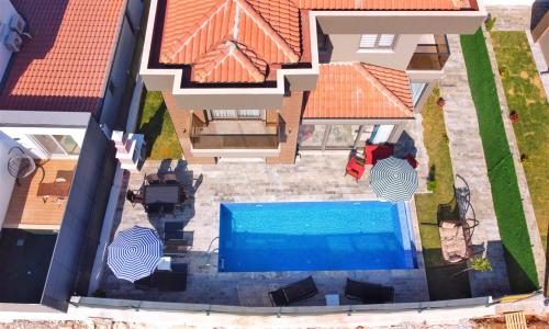 Villa Taliam — 8