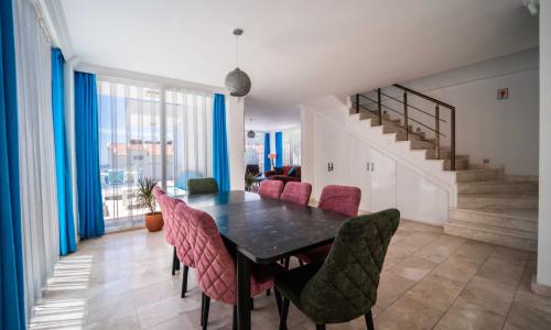 Villa Trios — 21