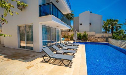 Villa Trios — 9