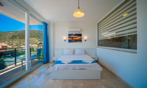 Villa Trios — 27