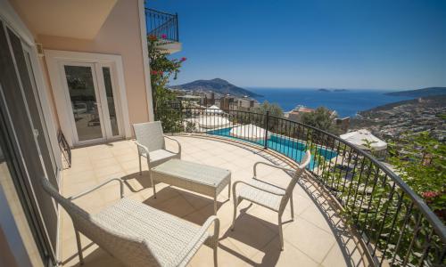 Villa Abis — 19