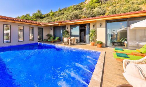 Villa Achyle — 10