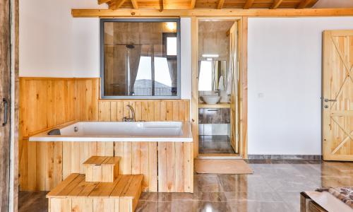 Villa Achyle — 30