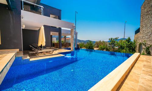 Villa Alba — 1