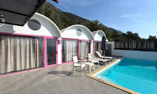 Villa Adora 2 — 8