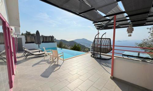 Villa Adora 2 — 6