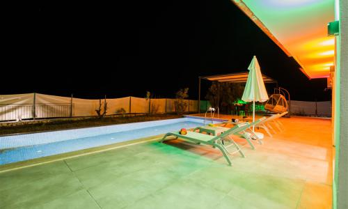 Villa Ahu — 6