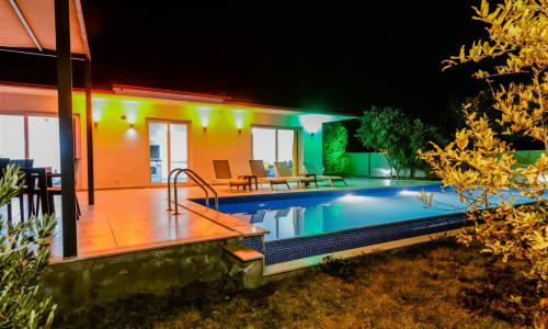 Villa Ahu — 11
