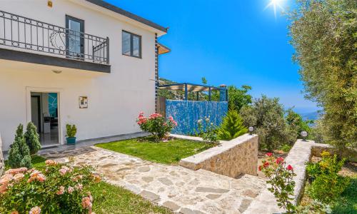 Villa Alara — 44