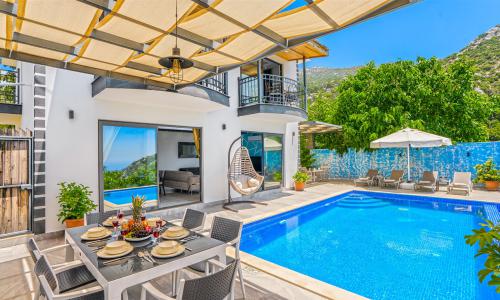 Villa Alara — 14