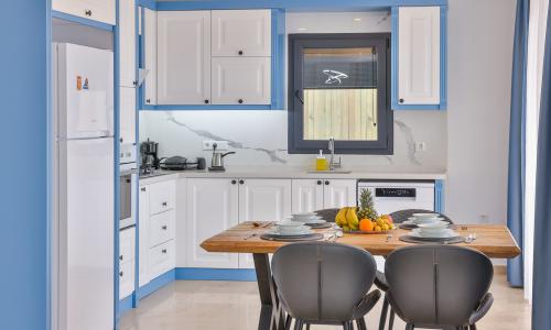 Villa Albedo Blue — 62