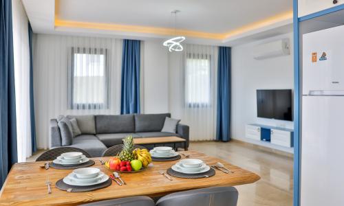 Villa Albedo Blue — 66
