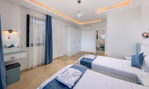 Villa Albedo Blue — 51