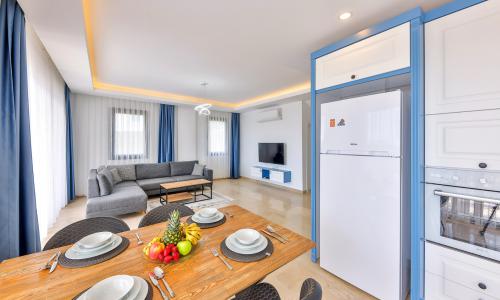 Villa Albedo Blue — 32