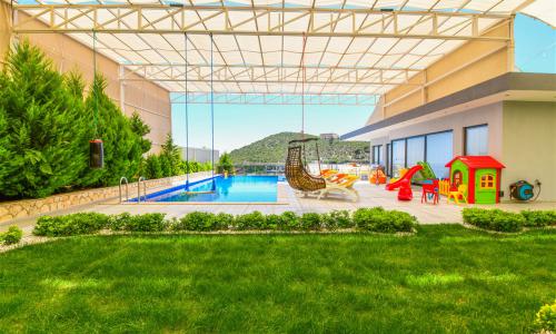 Villa Alis — 36