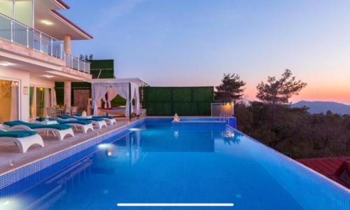 Villa Alvin — 4