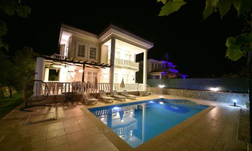 Villa Alya Üzümlü — 15