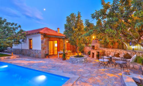 Villa Amarillo Kaş — 2