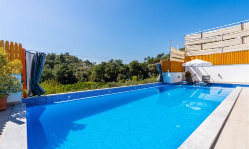 Villa Amber Uno — 4