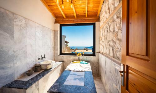 Villa Anahita — 41
