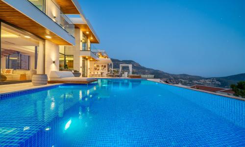 Villa Anatolia 1 — 2
