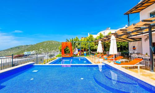 Villa Anatolia — 10