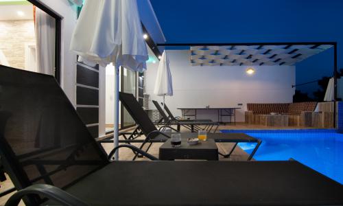 Villa Anemon 4 — 14