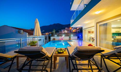 Villa Angel — 9