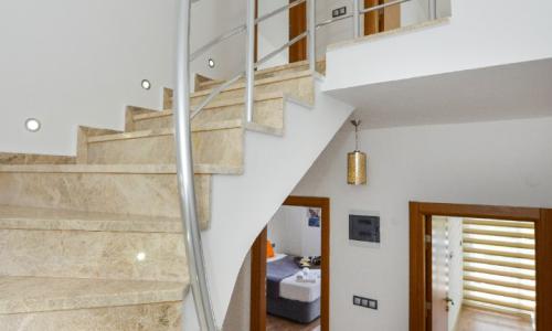 Villa Anka 12 — 15