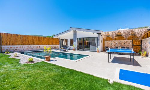 Villa Apollon — 13