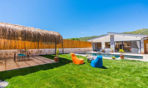 Villa Apollon — 18